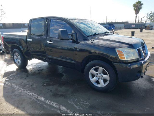  Salvage Nissan Titan