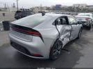Toyota Prius Xle Image 2