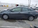 Toyota Prius Two Image 11