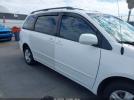 Toyota Sienna Ce Image 11