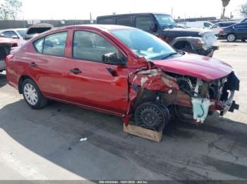  Salvage Nissan Versa