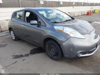  Salvage Nissan LEAF