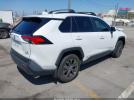 Toyota RAV4 Xle Premium Image 3