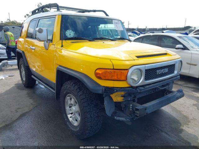  Salvage Toyota FJ Cruiser
