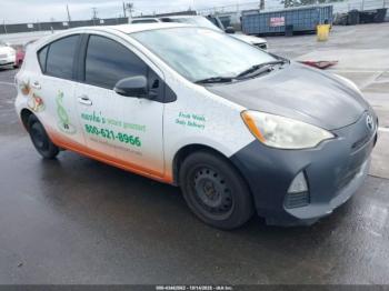  Salvage Toyota Prius c