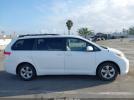 Toyota Sienna Le V6 Image 3