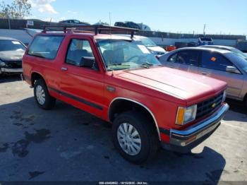  Salvage Chevrolet Blazer