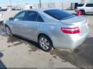 Toyota Camry Le Image 5