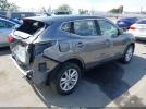 Nissan Rogue S Image 7