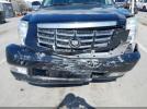 Cadillac Escalade Luxury Image 2