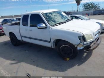  Salvage Toyota Tundra