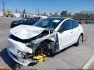Tesla Model Y Long Range Dual Motor All-wheel Drive Image 5