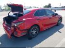 Toyota Camry Se Hybrid Image 8