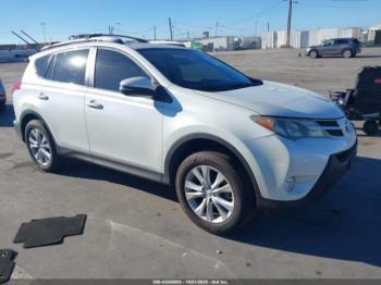  Salvage Toyota RAV4