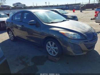  Salvage Mazda Mazda3