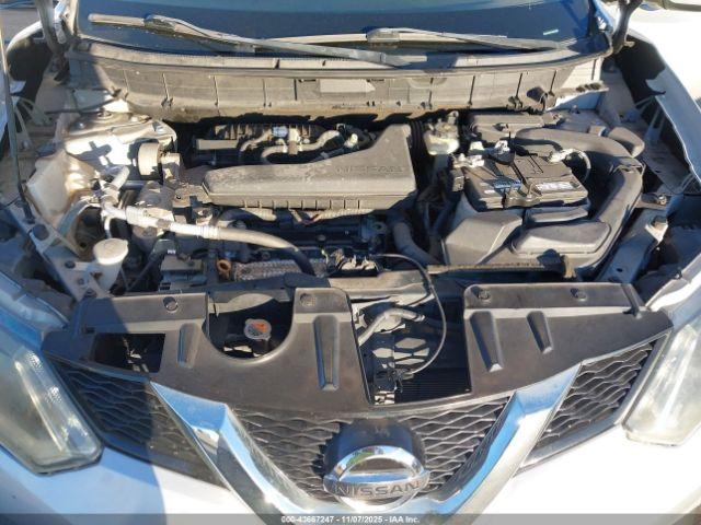 Nissan Rogue S Image 8