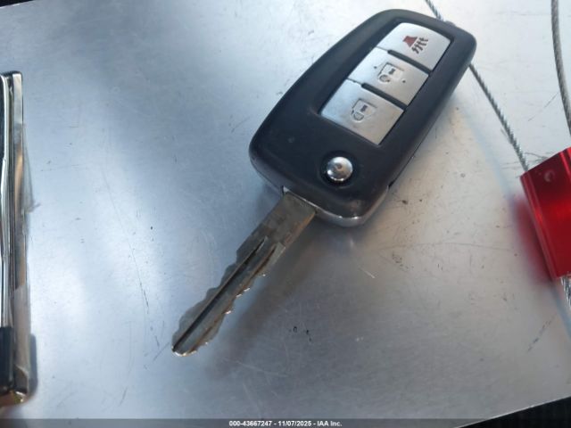 Nissan Rogue S Image 11