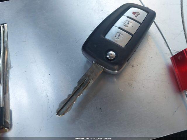 Nissan Rogue S Image 11