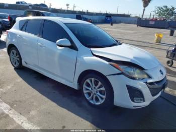  Salvage Mazda Mazda3