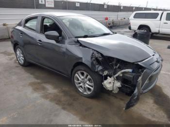  Salvage Toyota Yaris