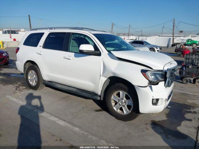  Salvage Toyota Sequoia
