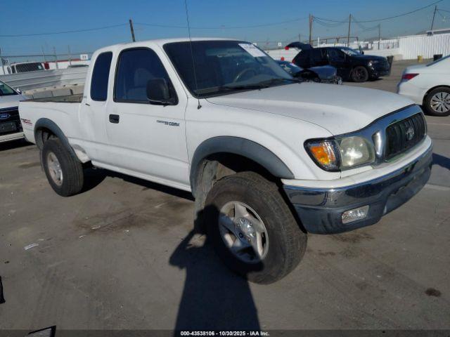  Salvage Toyota Tacoma