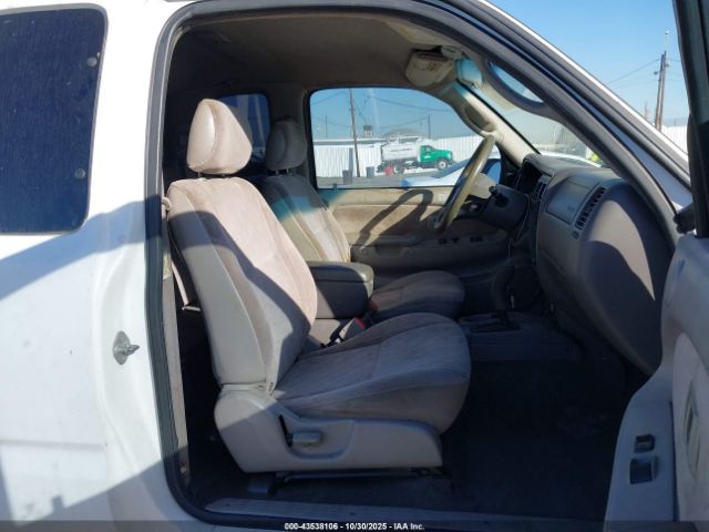 Toyota Tacoma Prerunner V6 Image 11