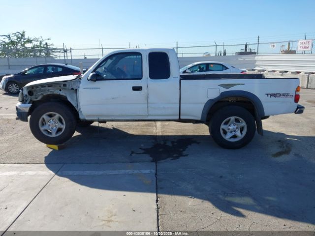 Toyota Tacoma Prerunner V6 Image 10