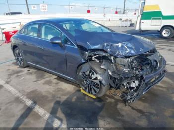  Salvage Mercedes-Benz EQE