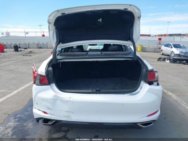 Lexus Es F Sport Image 7