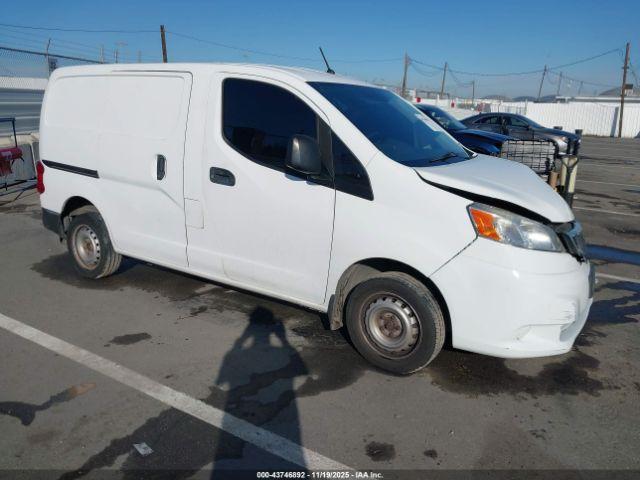  Salvage Nissan Nv