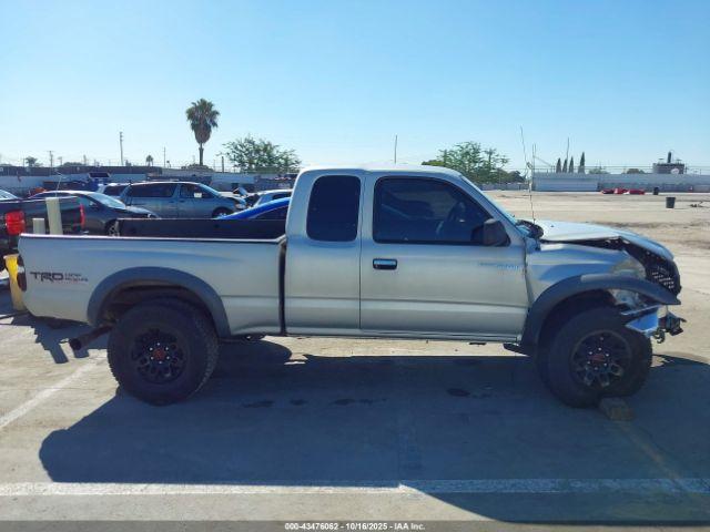 Toyota Tacoma Prerunner V6 Image 12