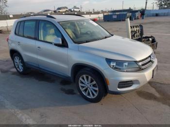  Salvage Volkswagen Tiguan