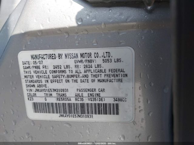 INFINITI M35 Image 10