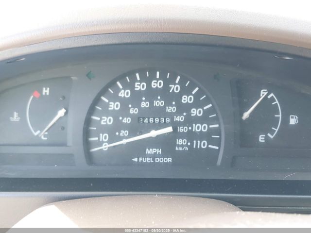 Toyota Tacoma Image 4