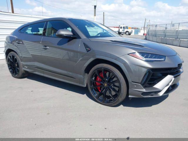  Salvage Lamborghini Urus