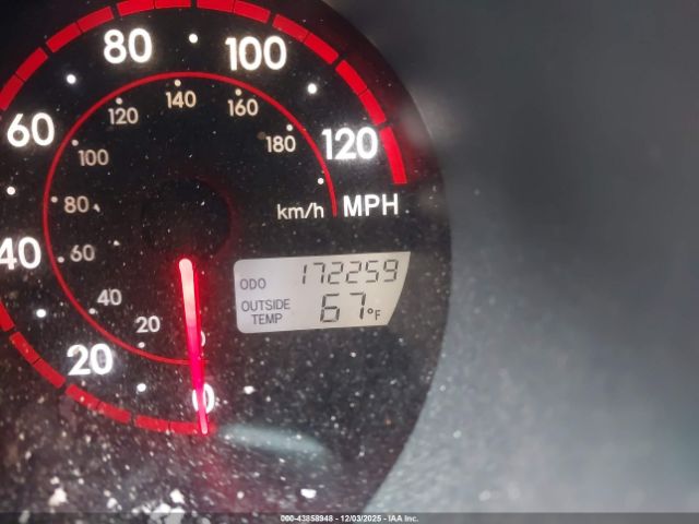 Toyota Matrix Image 2