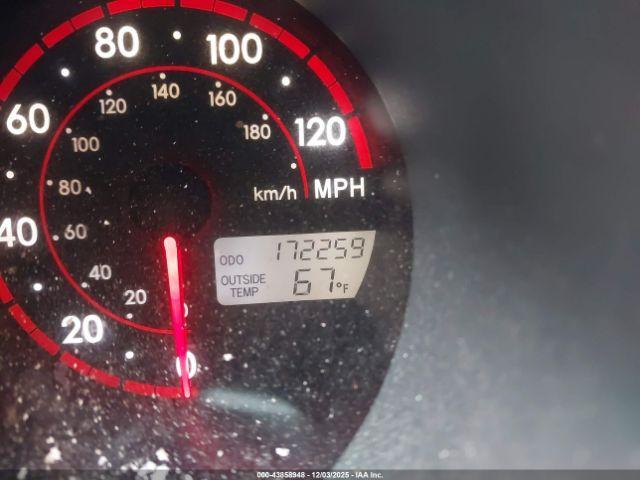 Toyota Matrix Image 2