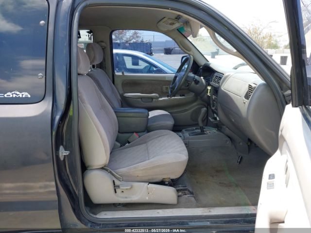 Toyota Tacoma Prerunner V6 Image 5