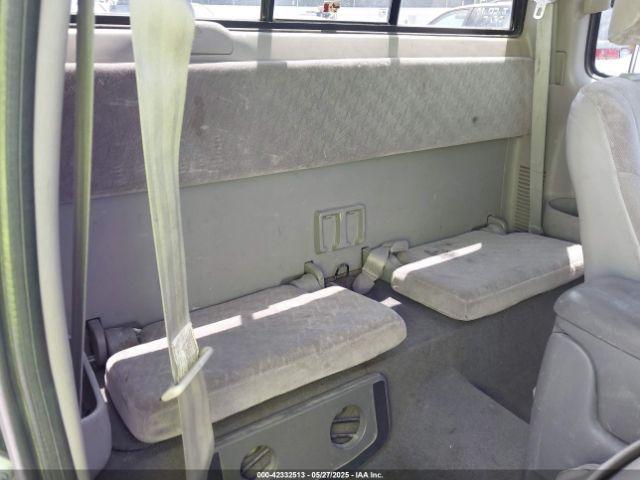 Toyota Tacoma Prerunner V6 Image 10