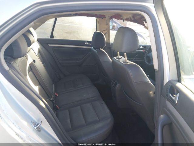 Volkswagen Jetta Wolfsburg Edition Image 3