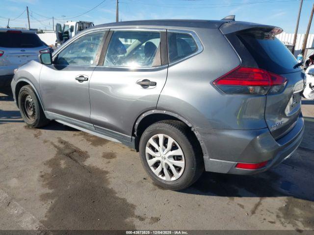 Nissan Rogue S Image 6