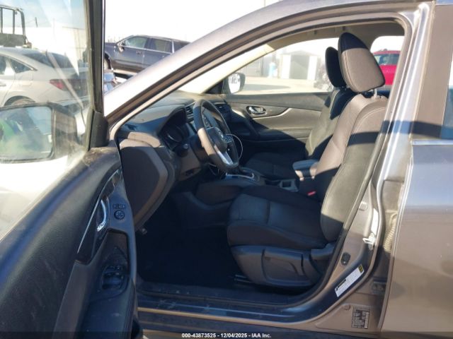 Nissan Rogue S Image 12