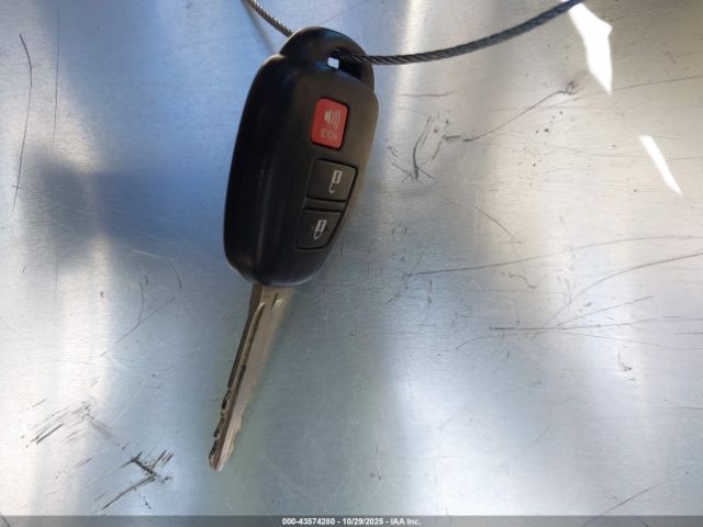 Toyota Tacoma Sr5 V6 Image 13