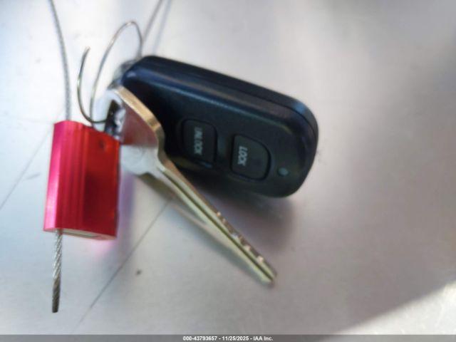 Toyota Tacoma Prerunner V6 Image 8