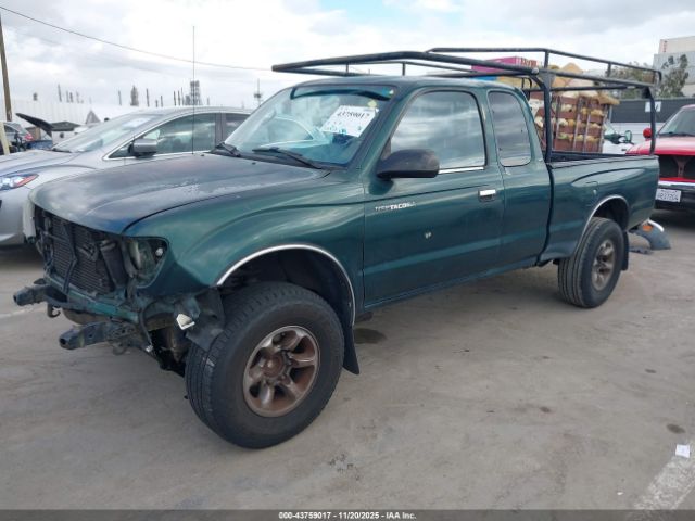 Toyota Tacoma Prerunner V6 Image 4