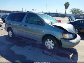  Salvage Toyota Sienna