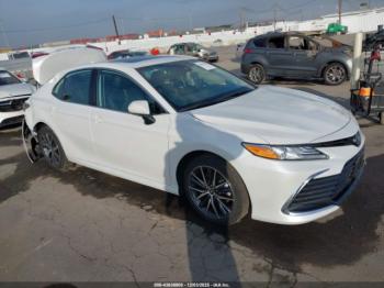  Salvage Toyota Camry