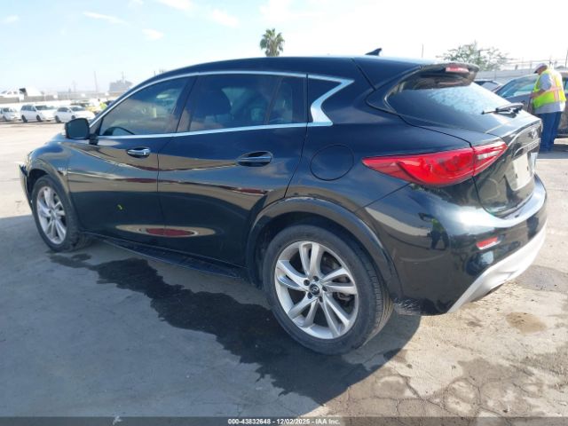 INFINITI Qx Image 17