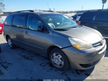  Salvage Toyota Sienna